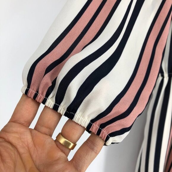 Charlotte Russe Blush Toned Pin Striped Off The Shoulder Short Romper size M - Picture 8 of 16